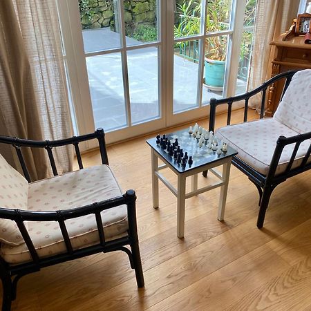 Eine Gemuetliche Ferienwohnung Mit Garten Bad Karlshafen Buitenkant foto