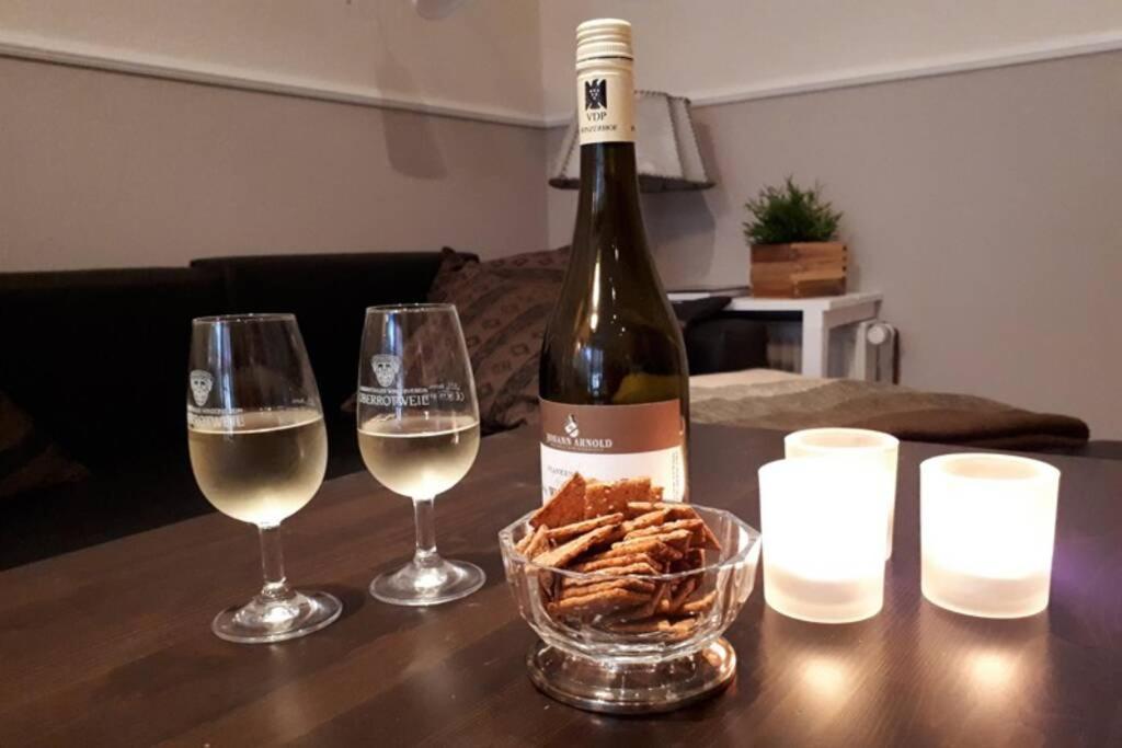 Eine Gemuetliche Ferienwohnung Mit Garten Bad Karlshafen Buitenkant foto