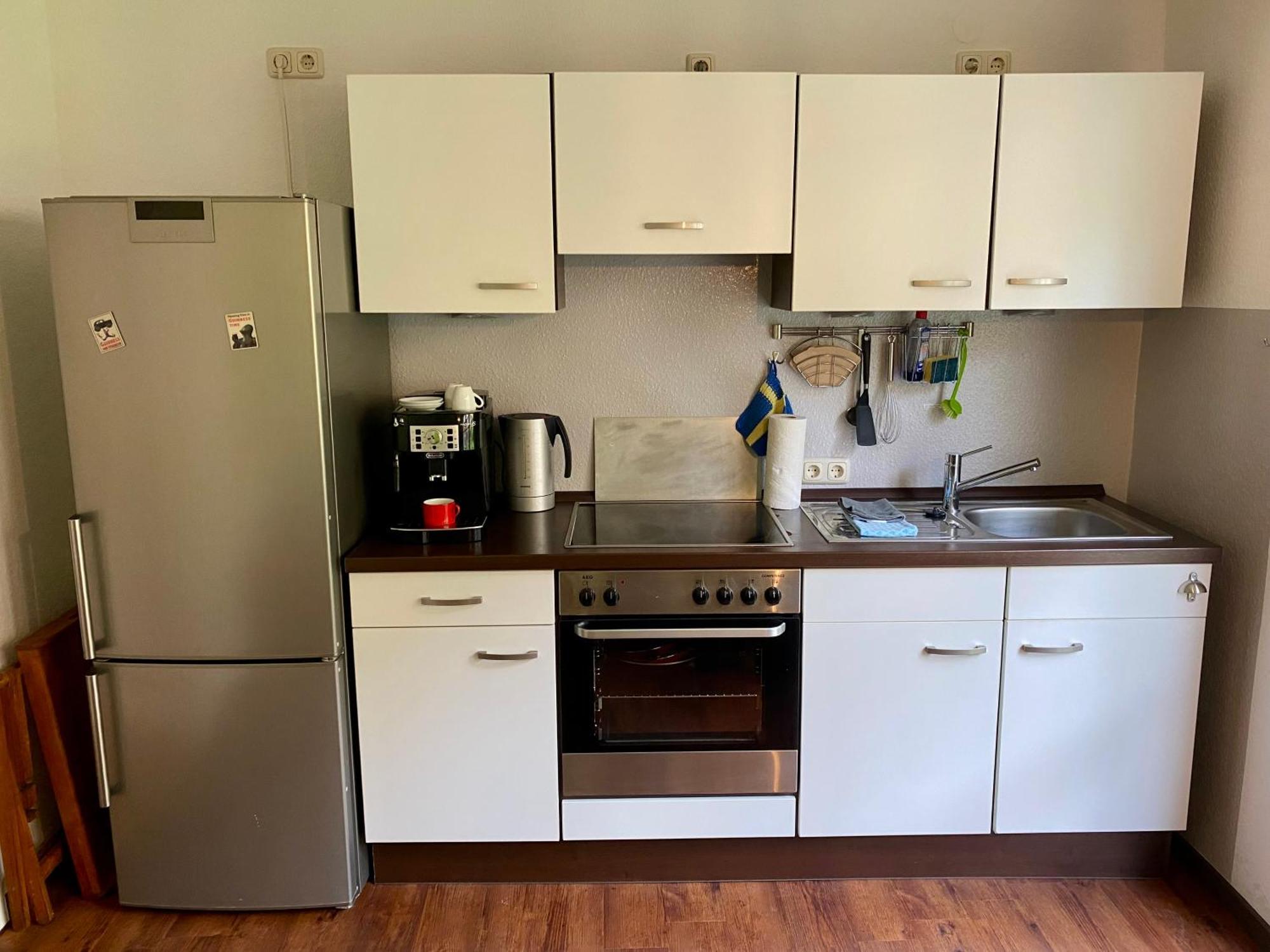 Eine Gemuetliche Ferienwohnung Mit Garten Bad Karlshafen Buitenkant foto